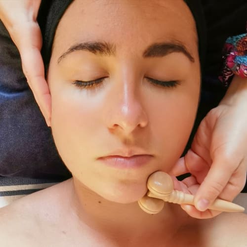 LES RENNAISES - Massage & Bien-être - Institut de beauté Rennes - LES RENNAISES - Massage & Bien-être - Photo Galerie - OneBooking