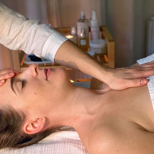 Diane Studio Beauté (esthéticienne facialiste) - Institut de beauté Nîmes - Diane Studio Beauté (esthéticienne facialiste) - Photo Galerie - OneBooking