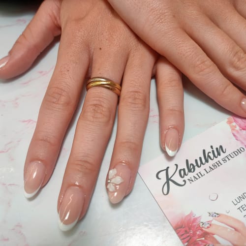 KABUKIN NAIL & LASH STUDIO - Institut de beauté Marseille - KABUKIN NAIL & LASH STUDIO - Photo Galerie - OneBooking
