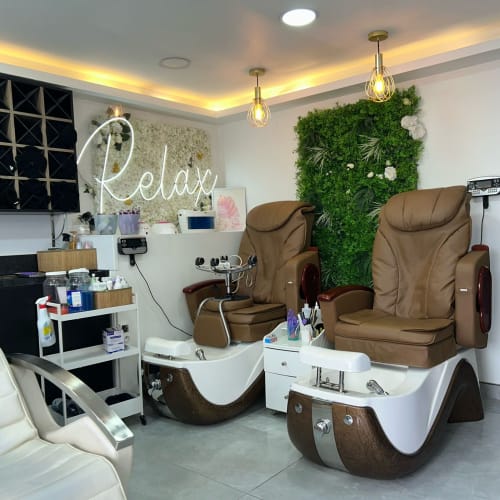 Beauty Home Bio - Sourcils & cils Pantin - Beauty Home Bio - Photo Galerie - OneBooking