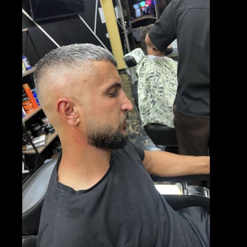 Royal Barber - Coiffure Melun - Royal Barber - Photo Galerie - OneBooking