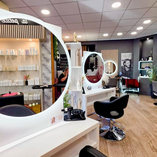 Virginie D Coiffure - Coiffure Mérignac - Virginie D Coiffure - Photo Galerie - OneBooking
