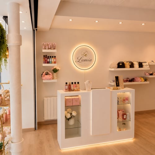 Lamia Beauty - Coiffure Saint-Étienne - Lamia Beauty - Photo Galerie - OneBooking