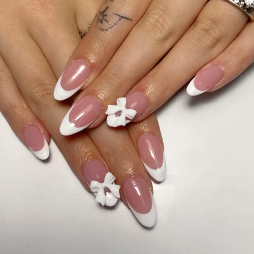 Suneva Nails - Coiffure Toulon - Suneva Nails - Photo Galerie - OneBooking