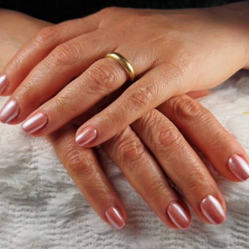 Laure Nail's 83 - Coiffure Toulon - Laure Nail's 83 - Photo Galerie - OneBooking