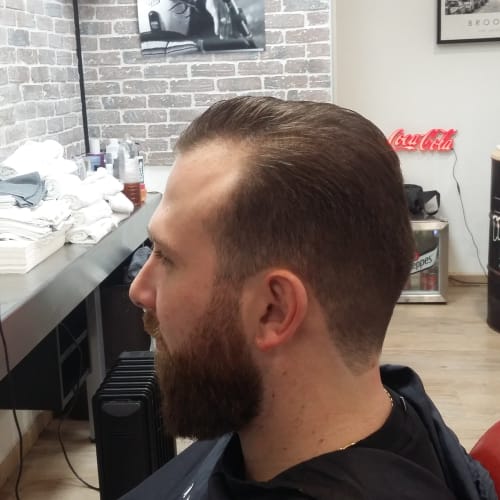 Masculin Coiffeur Barbier - Barbier Marseille - Masculin Coiffeur Barbier - Photo Galerie - OneBooking