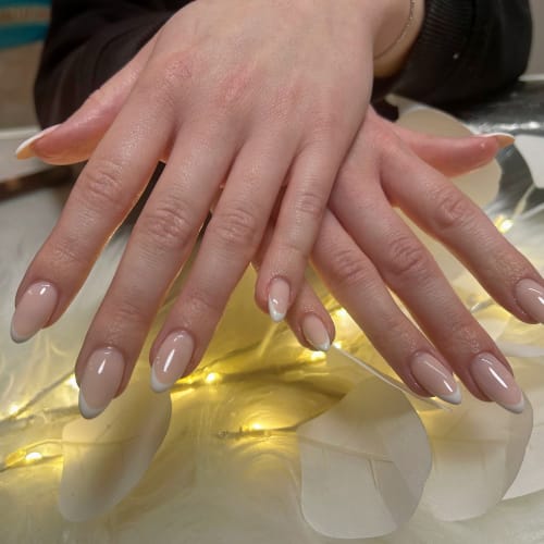 Glow up Nails & Beauty - Institut de beauté Melun - Glow up Nails & Beauty - Photo Galerie - OneBooking