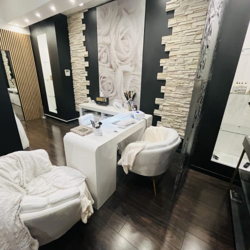 Luxury Nails By Chris - Onglerie Dijon - Luxury Nails By Chris - Photo Galerie - OneBooking