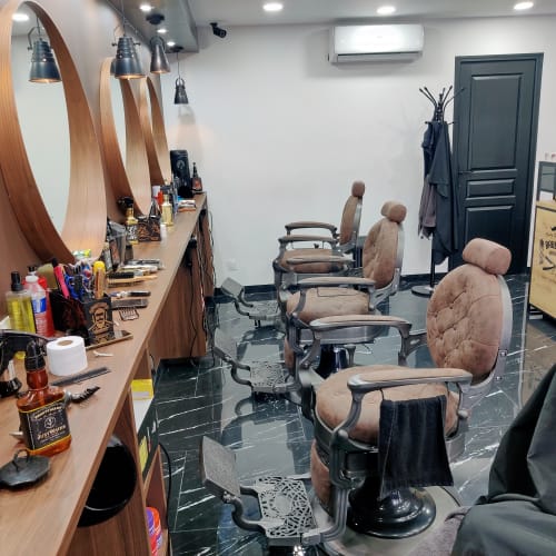 Hair saloon - Coiffure Toulouse - Hair saloon - Photo Galerie - OneBooking