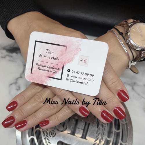 Miss Nails - Spécialiste de la résine - Onglerie Cagnes-sur-Mer - Miss Nails - Spécialiste de la résine - Photo Galerie - OneBooking