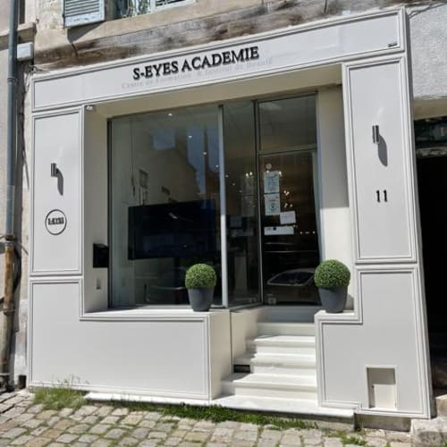 S-EYES ACADÉMIE - Sourcils & cils Bourges - S-EYES ACADÉMIE - Photo Galerie - OneBooking