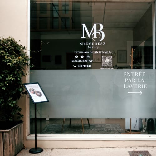 Mercedesz Beauty - Extension cils - Manucure - Onglerie Montpellier - Mercedesz Beauty - Extension cils - Manucure - Photo Galerie - OneBooking