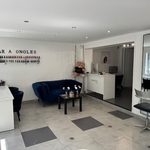 L’Institut by Aya - Sourcils & cils Livry-Gargan - L’Institut by Aya - Photo Galerie - OneBooking