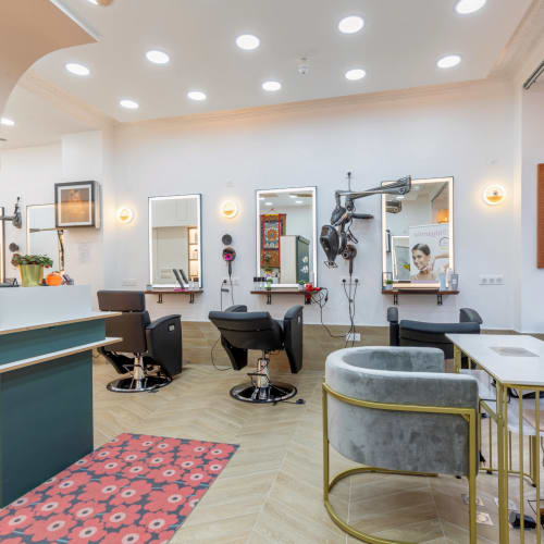 SOOLA Plus Salon de coiffure franco-japonais - Massage Paris - SOOLA Plus Salon de coiffure franco-japonais - Photo Galerie - OneBooking
