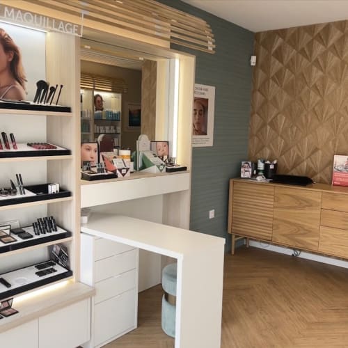 Royale Beauté - Sourcils & cils Meaux - Royale Beauté - Photo Galerie - OneBooking