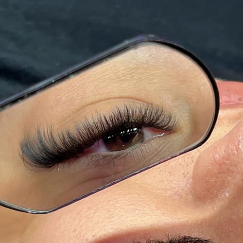 Elo Lashes - Sourcils & cils Corbeil-Essonnes - Elo Lashes - Photo Galerie - OneBooking