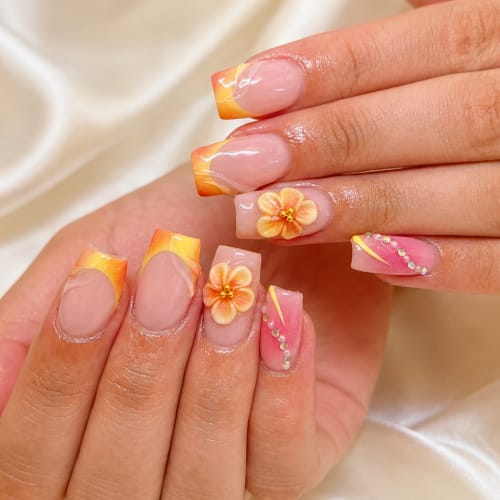 Flore Nails - Onglerie Bordeaux - Flore Nails - Photo Galerie - OneBooking