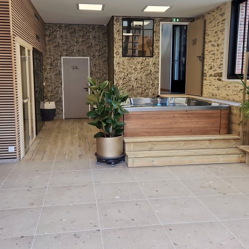 Domaine de BACHMAY - Sourcils & cils Laval - Domaine de BACHMAY - Photo Galerie - OneBooking