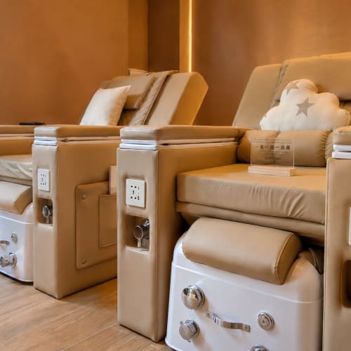 REPOS DES PIEDS & CORPS - Institut de beauté Paris - REPOS DES PIEDS & CORPS - Photo Galerie - OneBooking