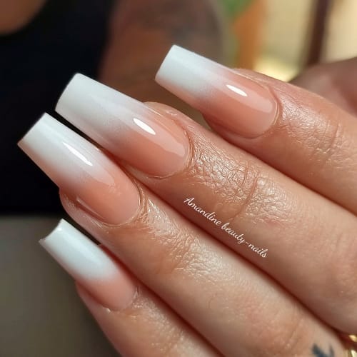Amandi'Nails Beauty - Sourcils & cils Meaux - Amandi'Nails Beauty - Photo Galerie - OneBooking