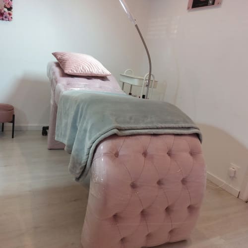 Marlène Nails Design & Beauté - Institut de beauté Beaucaire - Marlène Nails Design & Beauté - Photo Galerie - OneBooking