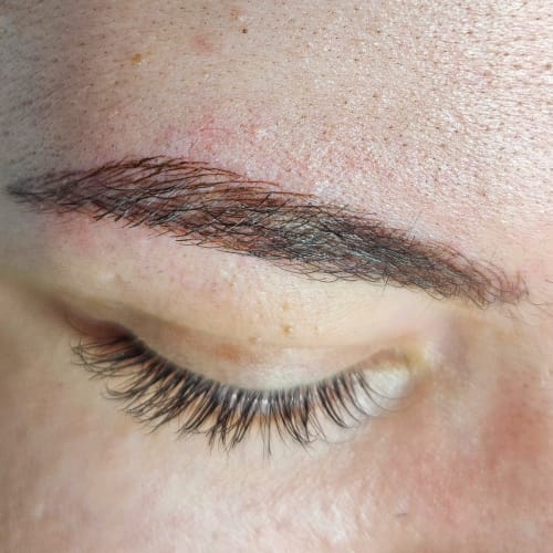 Beewomanly Brow & Lashes - Institut de beauté Lyon - Beewomanly Brow & Lashes - Photo Galerie - OneBooking