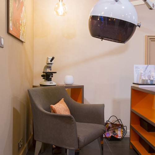 Les Alcoves de Valerie Guedj - Onglerie Lyon - Les Alcoves de Valerie Guedj - Photo Galerie - OneBooking