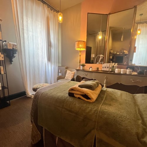 Silhouette & Care (LPG - Soin Minceur - Anti Ride Visage - Drainage et Lymphatique) - Sourcils & cils Nice - Silhouette & Care (LPG - Soin Minceur - Anti Ride Visage - Drainage et Lymphatique) - Photo Galerie - OneBooking