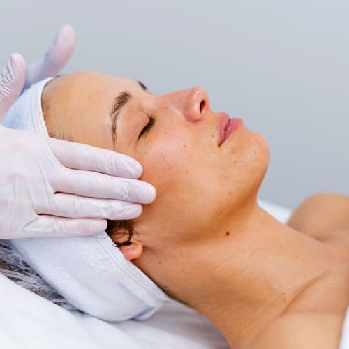 dmcLAB. Les soins experts du DermoMedicalCenter - Hydra Visage - Microneedling - Kobido - Massage Paris - dmcLAB. Les soins experts du DermoMedicalCenter - Hydra Visage - Microneedling - Kobido - Photo Galerie - OneBooking