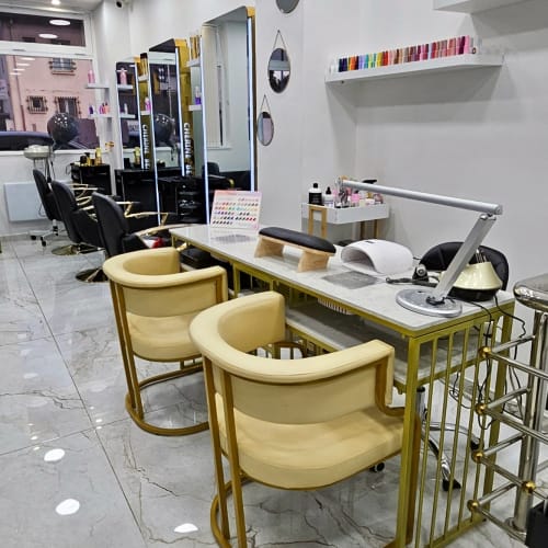 Cherine Beaute - Coiffure Noisy-le-Sec - Cherine Beaute - Photo Galerie - OneBooking
