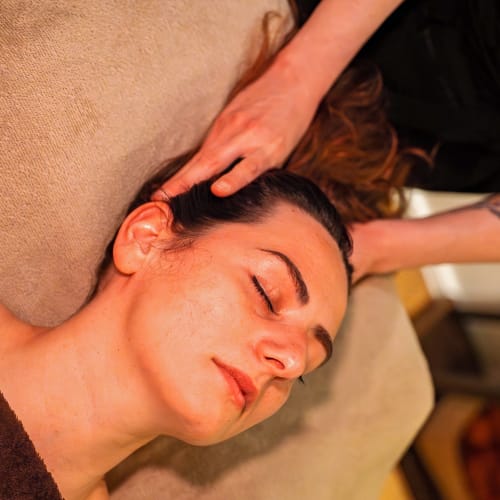 Brahma Spa - Sourcils & cils Quimper - Brahma Spa - Photo Galerie - OneBooking