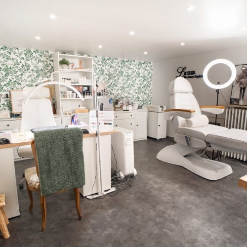 L’atelier By Anne-sophie - Sourcils & cils Bondy - L’atelier By Anne-sophie - Photo Galerie - OneBooking