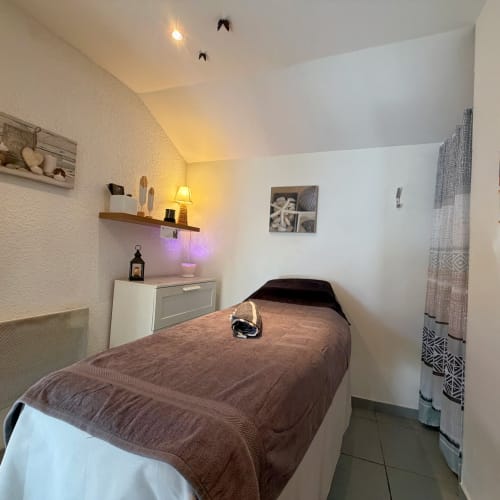 Institut M‘ et Vous - Head Spa & Papouilles - Coiffure Montbrison - Institut M‘ et Vous - Head Spa & Papouilles - Photo Galerie - OneBooking