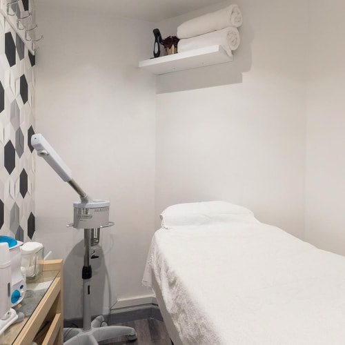 Elsa Ongles - Onglerie Asnières-sur-Seine - Elsa Ongles - Photo Galerie - OneBooking