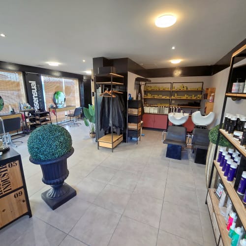 Essensual - Mérignac Chemin Long - Coiffure Mérignac - Essensual - Mérignac Chemin Long - Photo Galerie - OneBooking