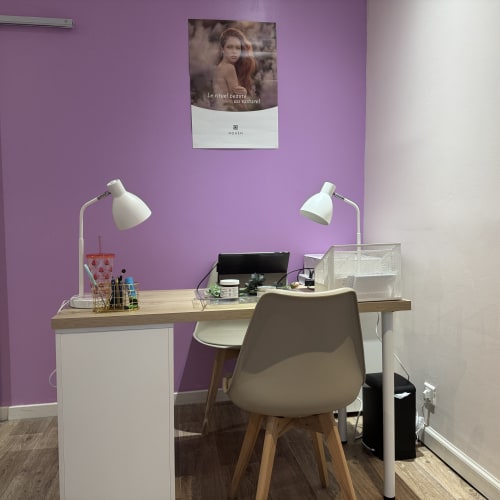 Nutri & Beauty - Coiffure Marseille - Nutri & Beauty - Photo Galerie - OneBooking