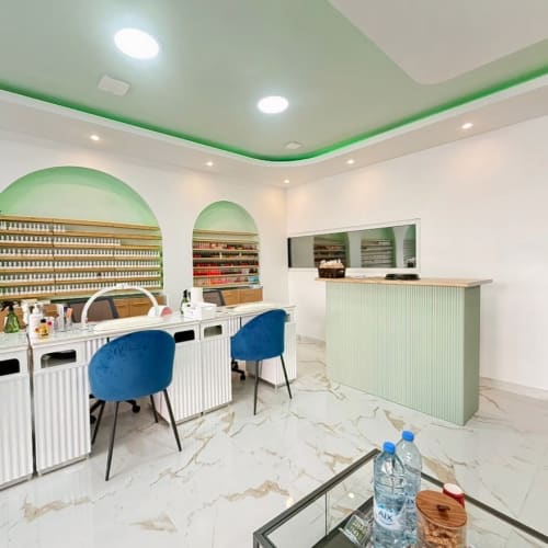 MOI Ongles & Head Spa & Cils - Institut de beauté Vitrolles - MOI Ongles & Head Spa & Cils - Photo Galerie - OneBooking