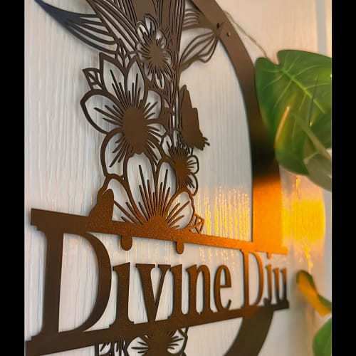 Divine Dju Trichologue Head spa thérapeute capillaire - Coiffure Hyères - Divine Dju Trichologue Head spa thérapeute capillaire - Photo Galerie - OneBooking