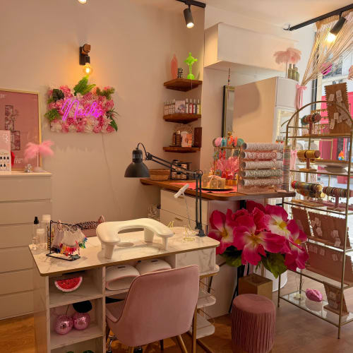 Twiggy Esthétique - Sourcils & cils Angers - Twiggy Esthétique - Photo Galerie - OneBooking