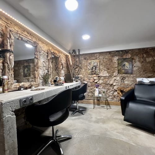 L’estime de soi - Salon de bien-être - Coiffure Saint-Zacharie - L’estime de soi - Salon de bien-être - Photo Galerie - OneBooking
