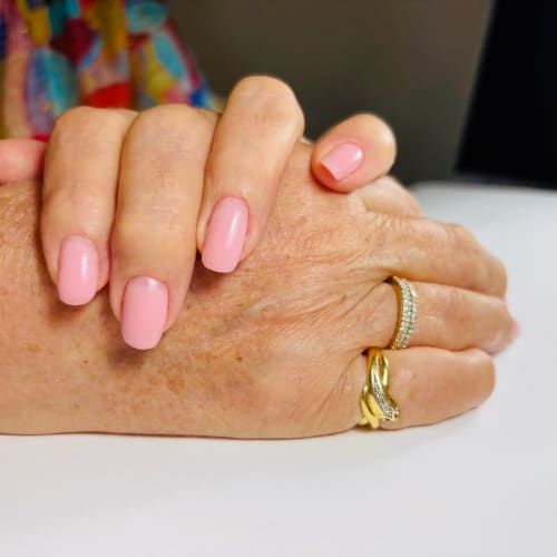 B & Nails - Institut de beauté Le Havre - B & Nails - Photo Galerie - OneBooking
