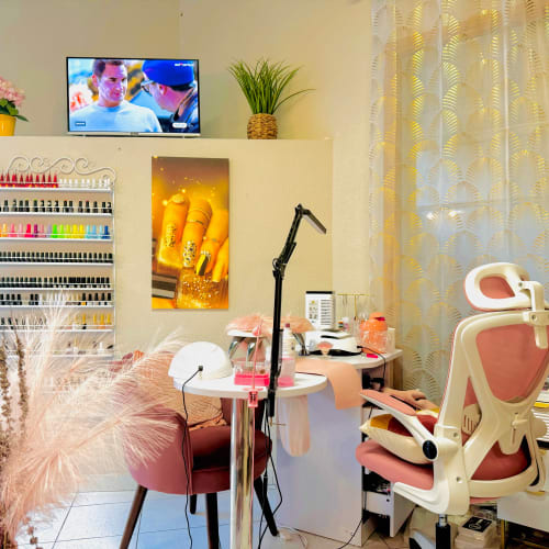 Nouria Beauty Bar - Onglerie Le Mans - Nouria Beauty Bar - Photo Galerie - OneBooking