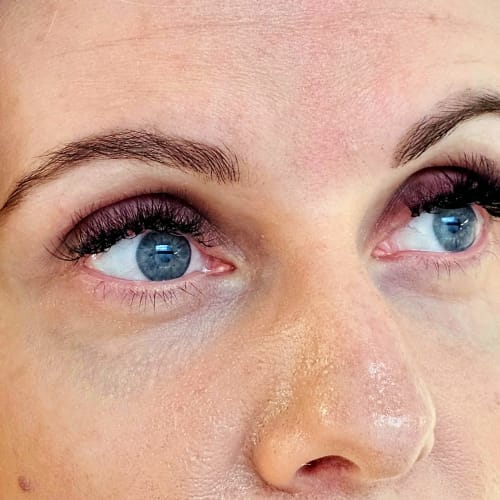 Jeni Beauty Maquilleuse - Sourcils & cils Calais - Jeni Beauty Maquilleuse - Photo Galerie - OneBooking