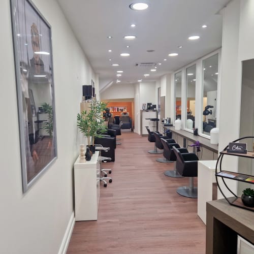 Céline - Coiffure Villeneuve-sur-Lot - Céline - Photo Galerie - OneBooking