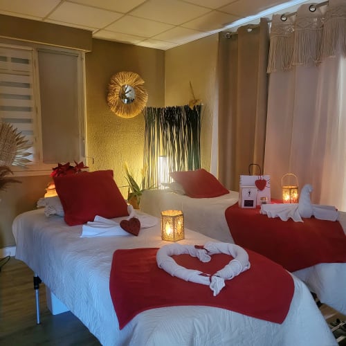 Clin d'Oeil Centre Esthétique Institut Beauté Soin Corps Balnéo UV - Onglerie Oloron-Sainte-Marie - Clin d'Oeil Centre Esthétique Institut Beauté Soin Corps Balnéo UV - Photo Galerie - OneBooking