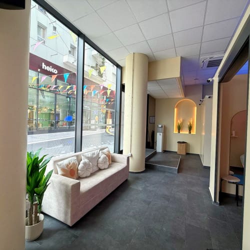 Sun Azure - Sourcils & cils Nanterre - Sun Azure - Photo Galerie - OneBooking
