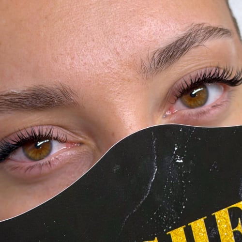 Lashes by Lya - Sourcils & cils Nice - Lashes by Lya - Photo Galerie - OneBooking