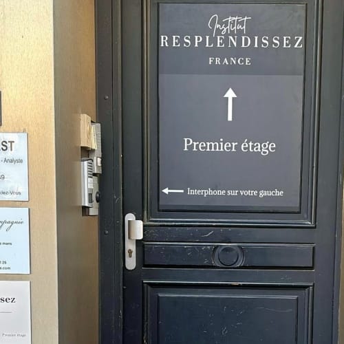 Resplendissez - Onglerie Le Mans - Resplendissez - Photo Galerie - OneBooking