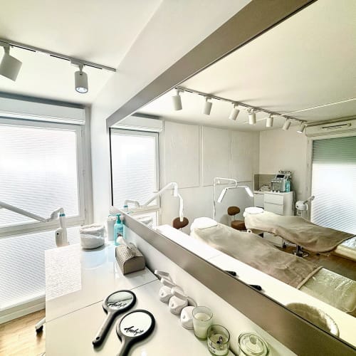 Aniteyes - Onglerie Créteil - Aniteyes - Photo Galerie - OneBooking