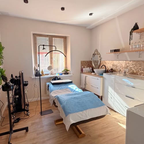 Özlem Beauty - Institut de beauté Saint-Avold - Özlem Beauty - Photo Galerie - OneBooking